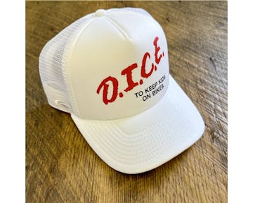 040289　ダイスマガジン オリジナルメッシュキャップ ホワイト DARE